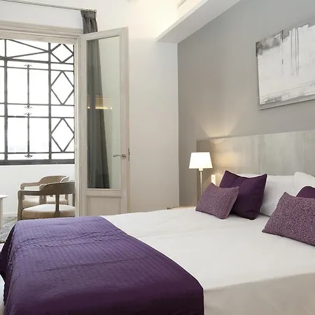 Rent Rambla Catalunya * Barcelona