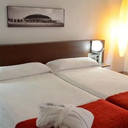 Atenea Rekord Otel Barselona
