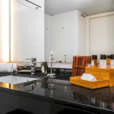 Apartament Urban District - Rambla & Pool
