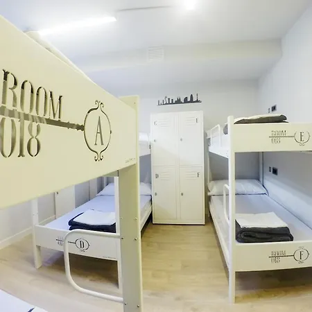 Room018bcn * Barcellona