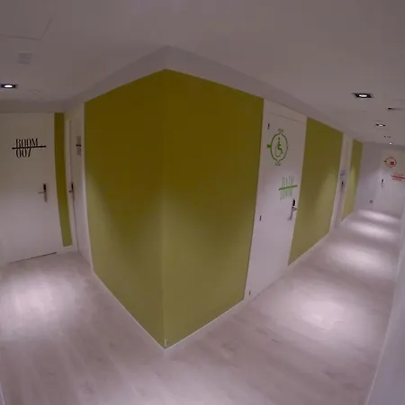 Room018bcn Ostello Barcellona