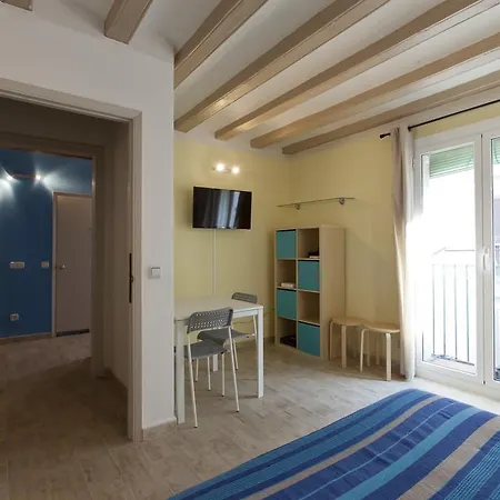 Apartment Raval *