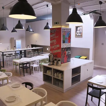 Hostel Hola Eixample