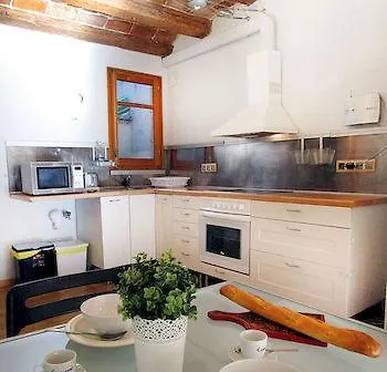 Guest house & Basic Ramblas