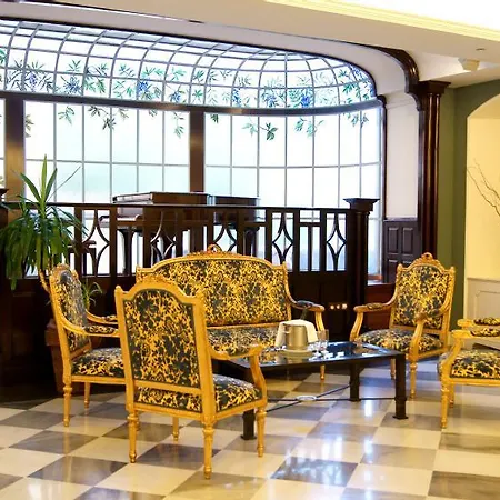 Hotel Oriente Atiram