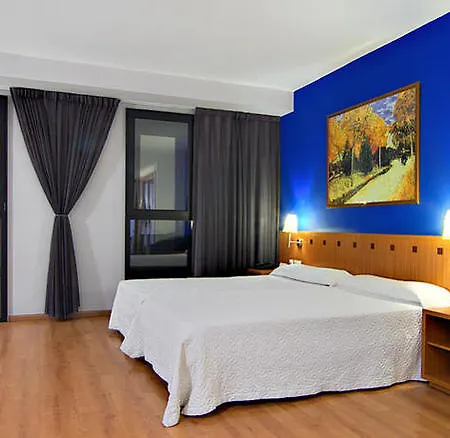 Hotel Acta Azul 3*
