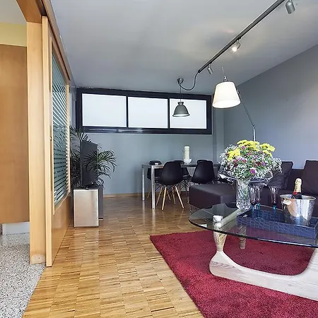 - Sarria Near Center Βαρκελώνη
