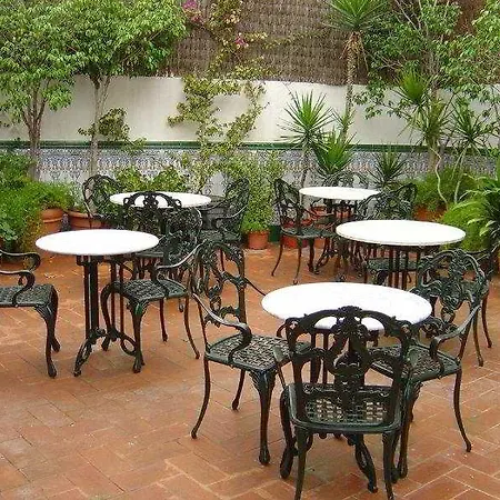 Meson Castilla Atiram 3* ברצלונה