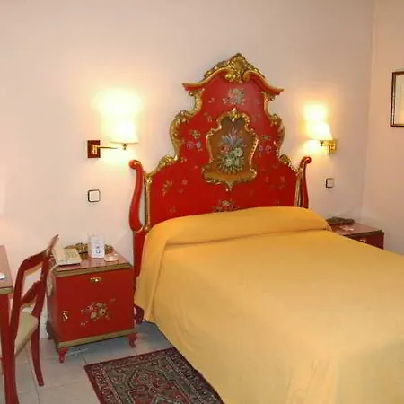 Meson Castilla Atiram Hotel Barcellona