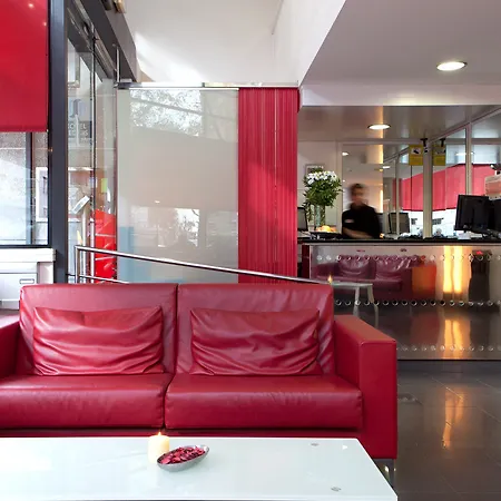 Medicis Hotel 2*