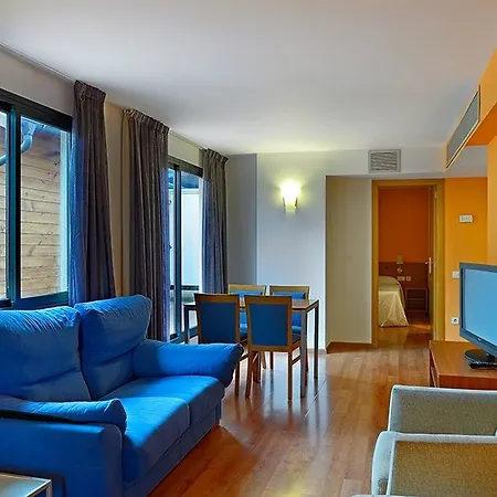 Acta Azul Hotel