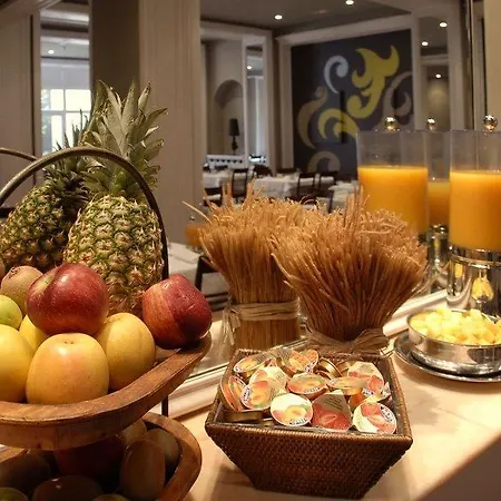 Condado Hotel 3*