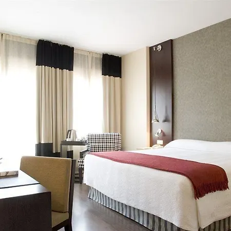 Nh Eixample Hotel