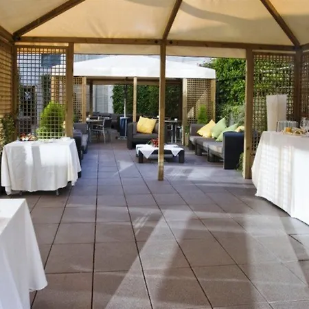 Sb Icaria 4*