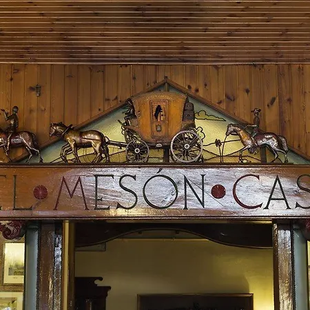 Meson Castilla Atiram מלון