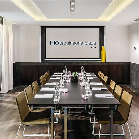H10 Urquinaona Plaza (adults Only) Отель
