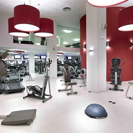 Castro Exclusive Residences Sagrada Familia Apart Otel Barselona