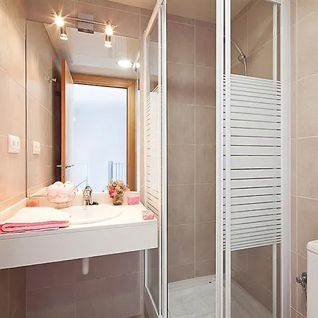 Charmsuites Nou Rambla Apartmán *