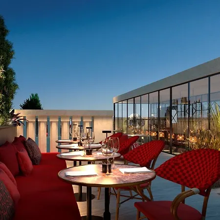 Vincci Mae Hotel