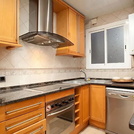 Flateli Lepanto Apartment Barcelona
