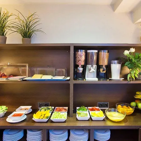 Sm Sant Antoni Hotel Barcelona