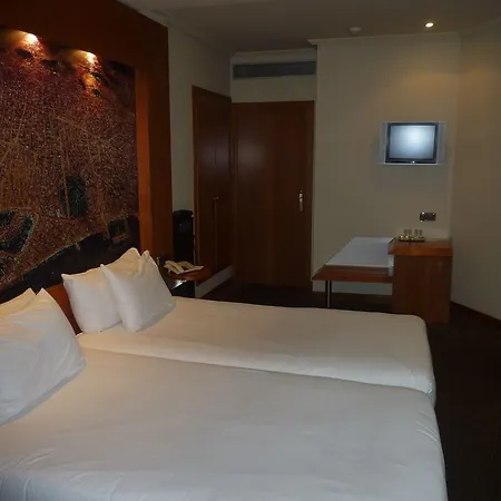 Abba Sants 4*