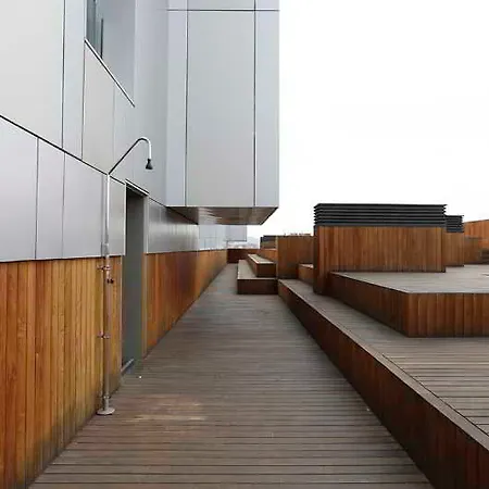 Apartament Urban District - Rambla & Pool Barcelona
