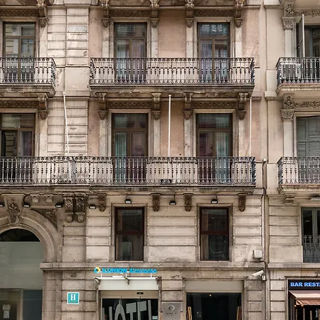Ilunion Almirante Hotel 4*