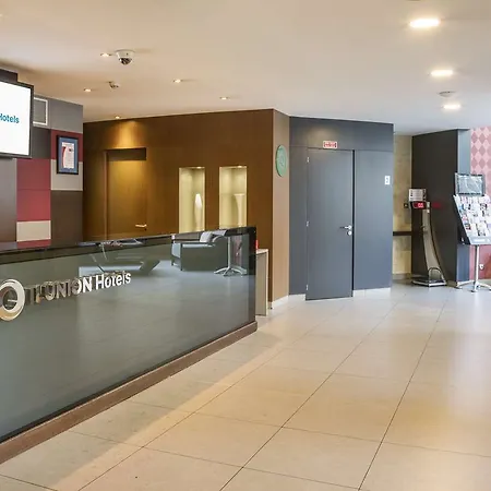 Ilunion Auditori Hotel 3*