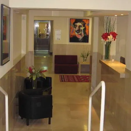 Apartament Residencia Erasmus Gracia