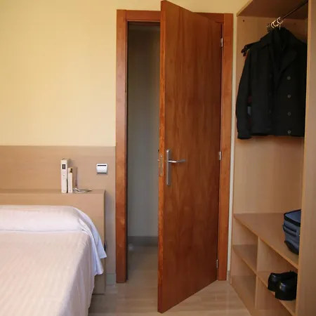 Aragó565 Apartahotel 2*