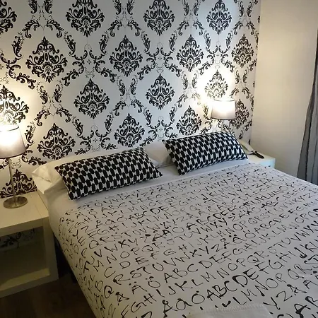 Maison d'hôtes Q 2*