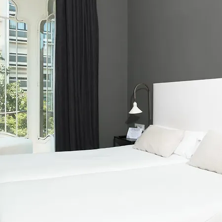 Mosaic By Ona Hotel