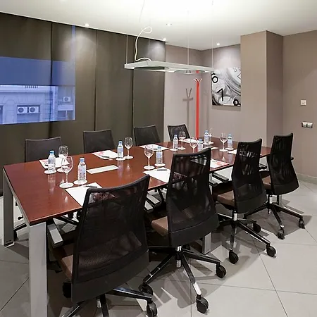 Hotel Ilunion Auditori 3*
