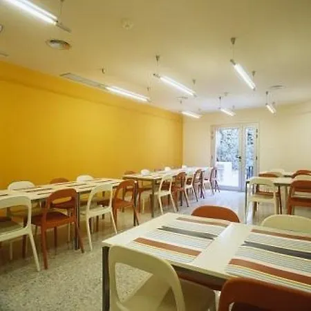 Residencia Erasmus Gracia Apartament *