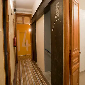 Ostello The Loft House *