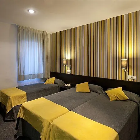 Casa Trafalgar Hotel *