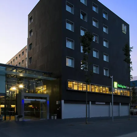 Express 22@ By Ihg 3*