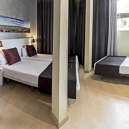 Hostemplo Sagrada Familia Guest house Barcelona