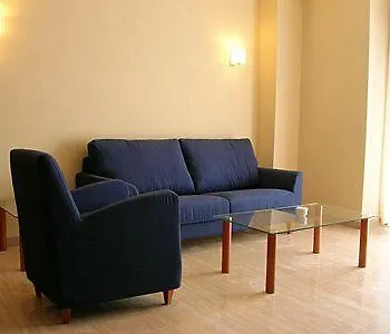 Aragó565 Apartahotel 2*