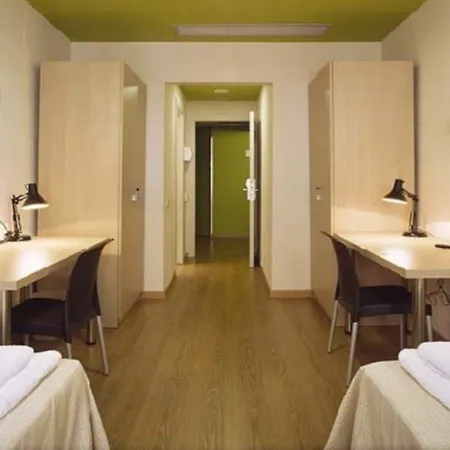 Residencia Erasmus Gracia Apartament *