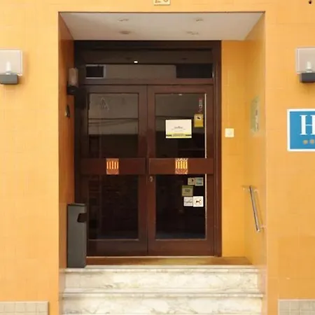 Alguer Camp Nou Hotel 2*