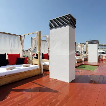 Apart Otel Castro Exclusive Residences Sagrada Familia 5*
