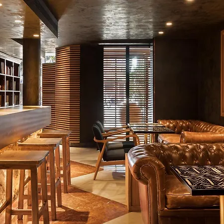 Hotel Balmes 4*