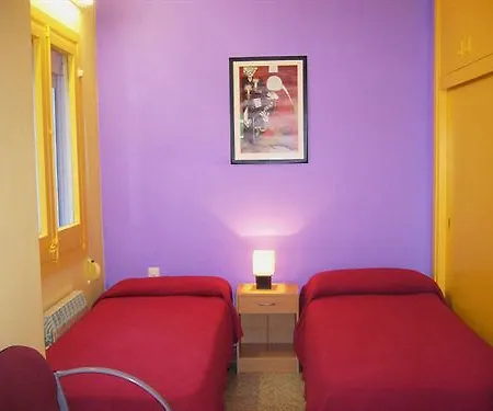Studio Hostel Barcelona