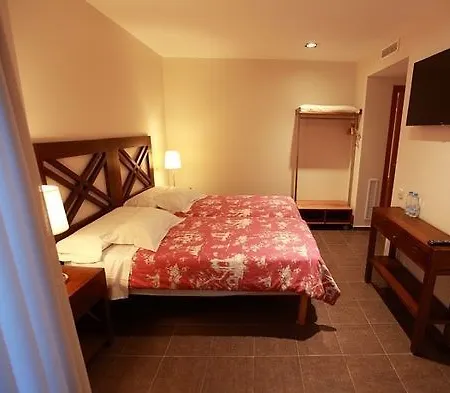 La Ciudadela Hotel *