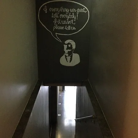 Don Moustache Boutique *