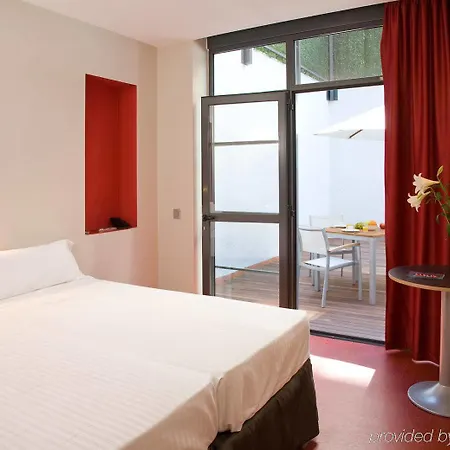 Ciutat Vella Szálloda 3*