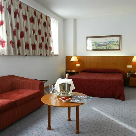 Atenea 4* Barcelone