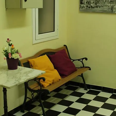 Hostel New York Barcelona